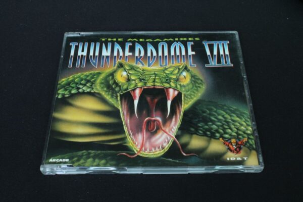 Various ‎– Thunderdome VII - The Megamixes CD0652