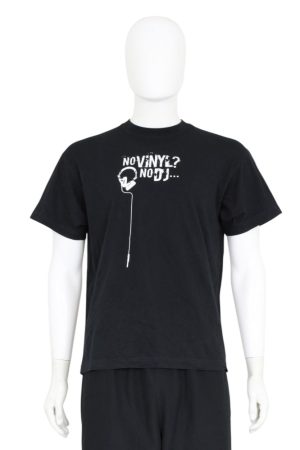 No Vinyl No Dj T-Shirt TS245