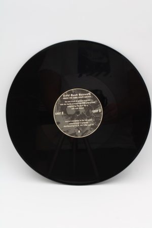 Reign – Chapter One: Skulls And Crossbones LP00322