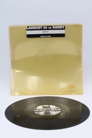Laurent Hô vs. Randy – France Vs. Italy LP00379