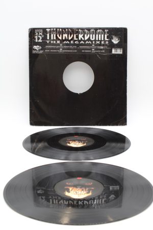 Various – Thunderdome - The Megamixes LP00596