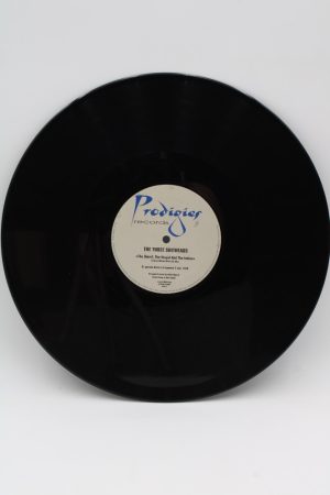 The Three Shitheads – The Dwarf, The Stupid And The Indian LP01126