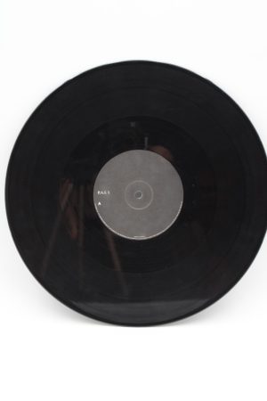 Tieum – Untitled LP01526