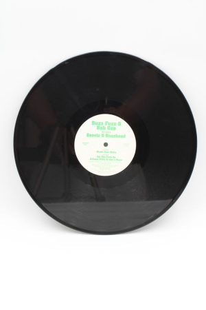 Buzz Fuzz – Geeviz & Buzzhead